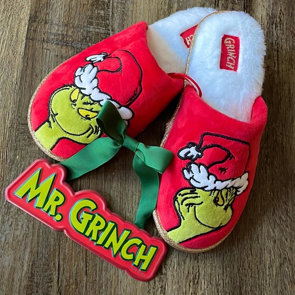 Shoes - Grinch Slippers